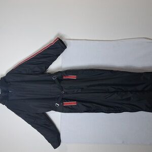 Vintage Style Guide Gear snowsuit with detachable hood. Size. 70% Down Fill